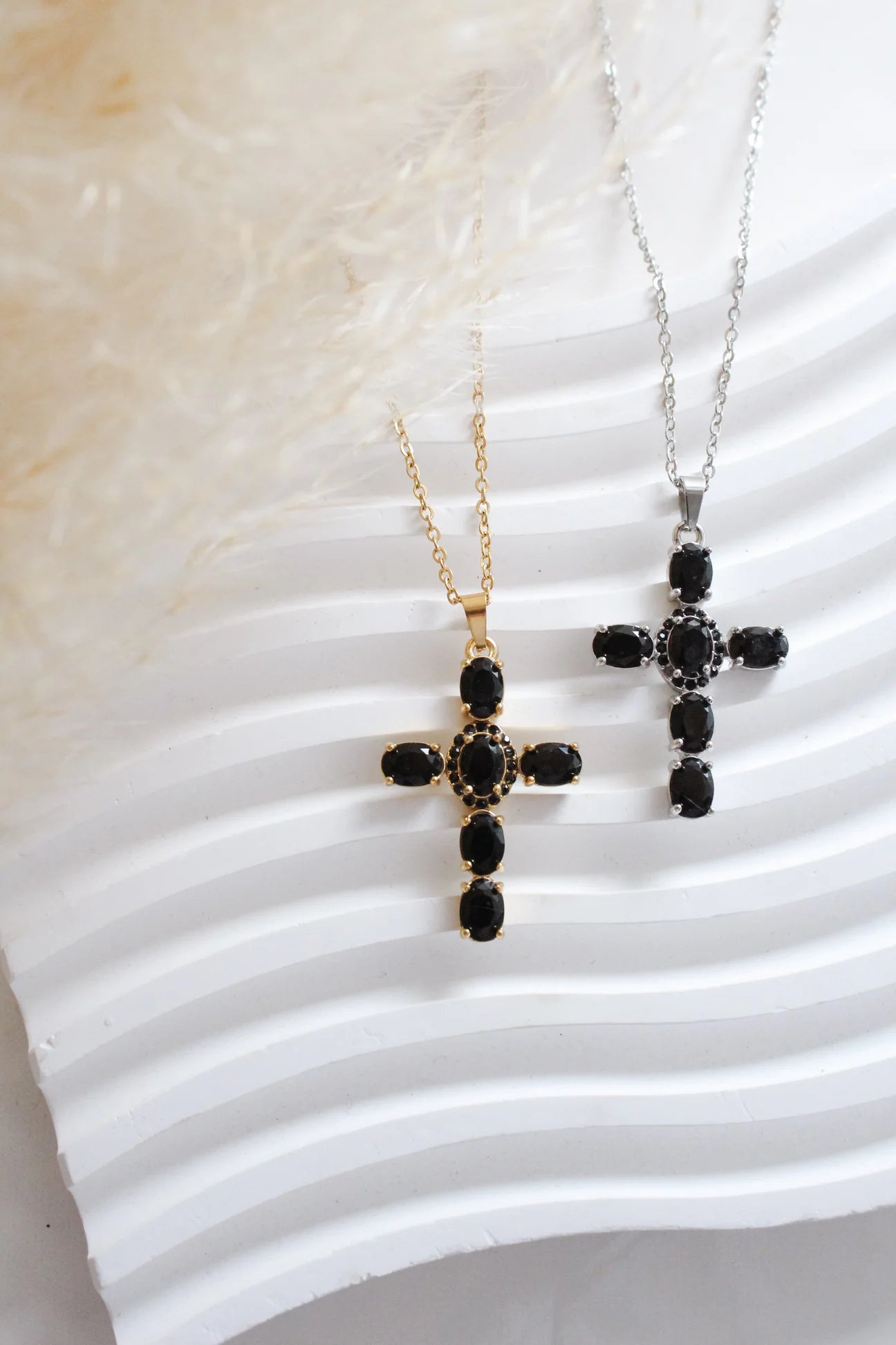 ST - After Dark Necklace Gold