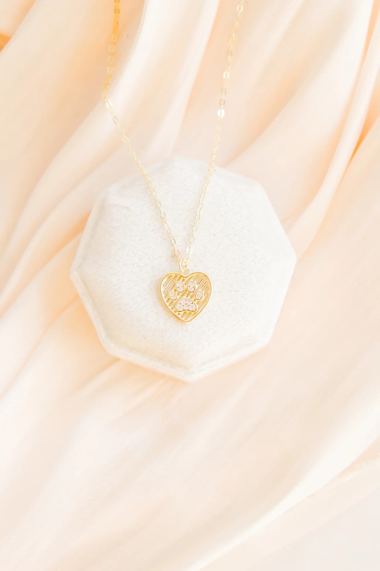 ST - Furever Necklace