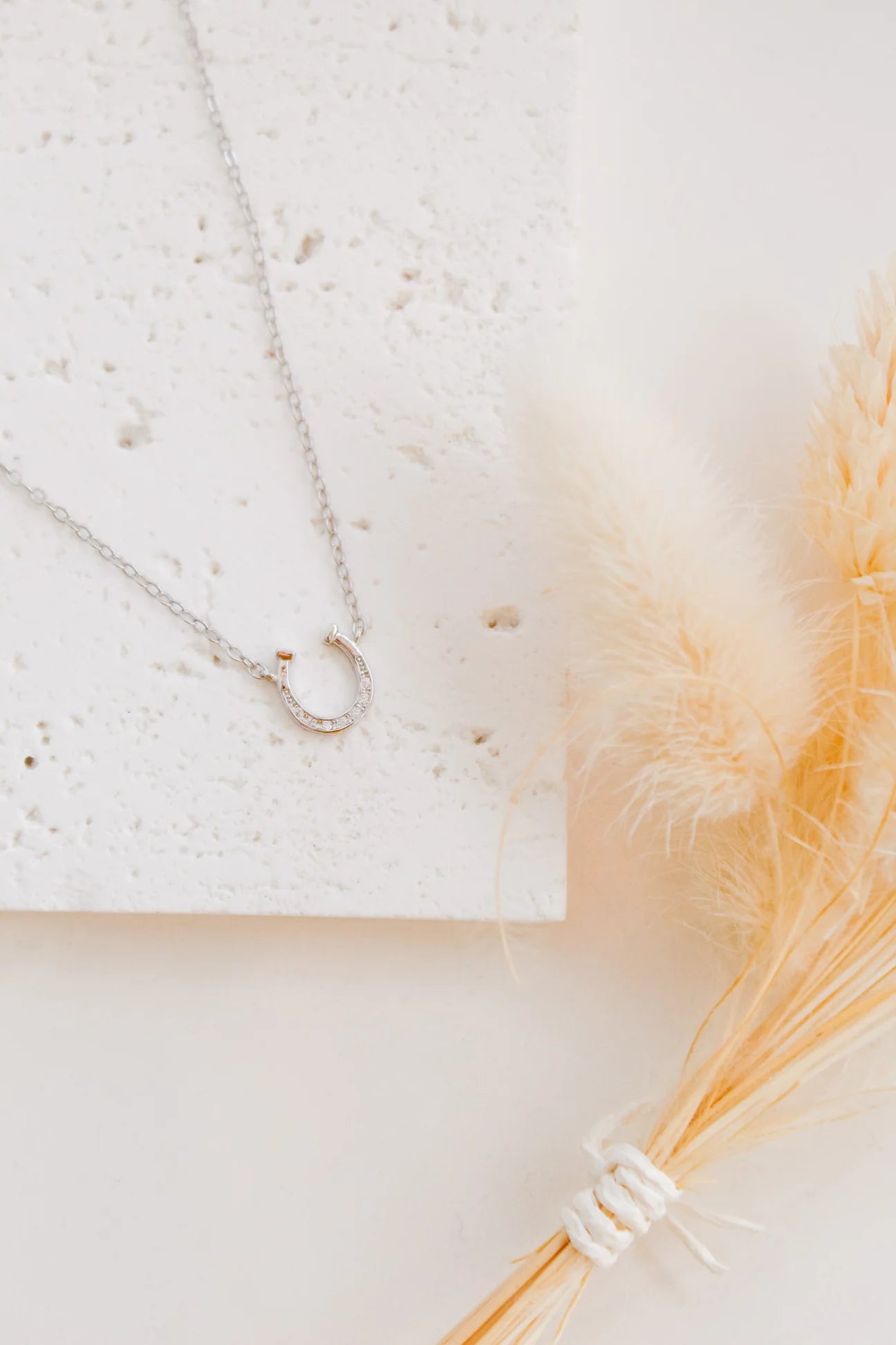 ST - Lady Luck Necklace