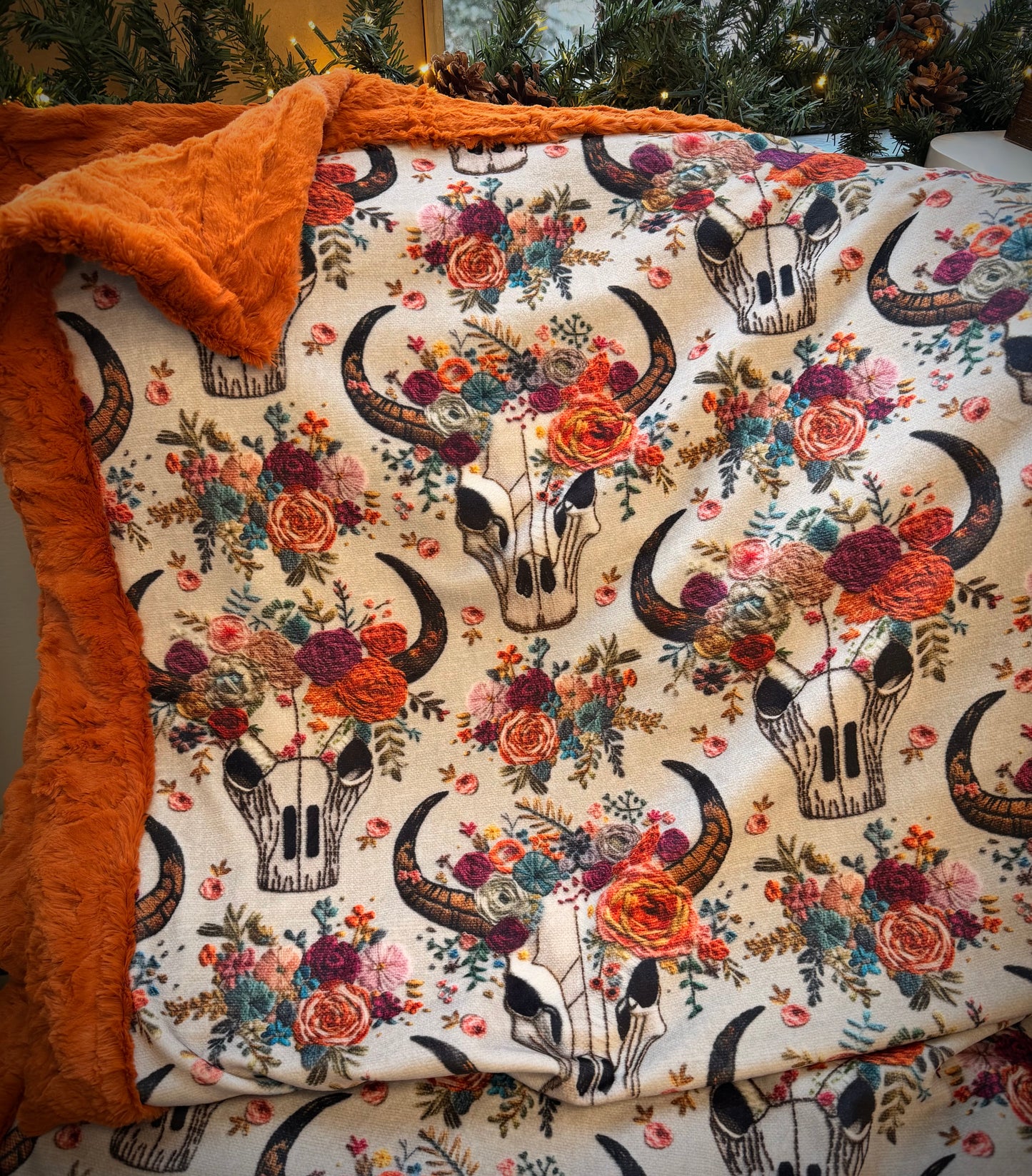 OAC - Minky Throw Blanket - Floral Skulls