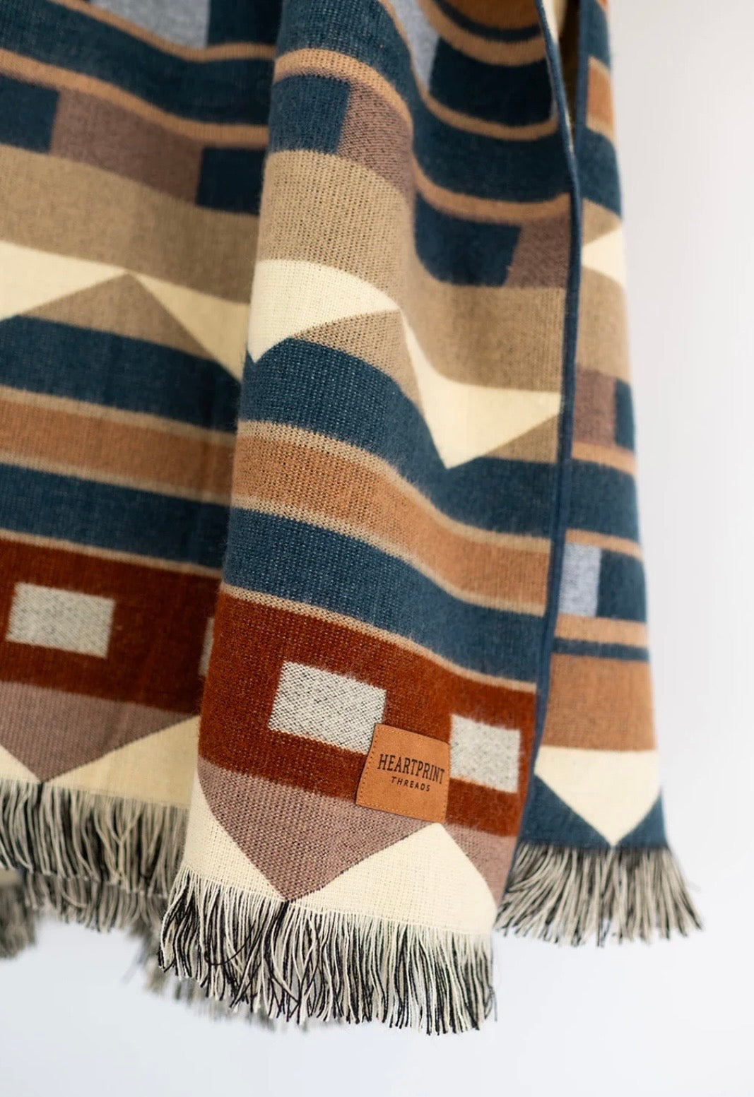 HPT - Cottage Line - Stillwater Throw