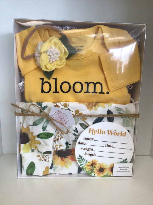 GB Newborn Gift Box - Bloom
