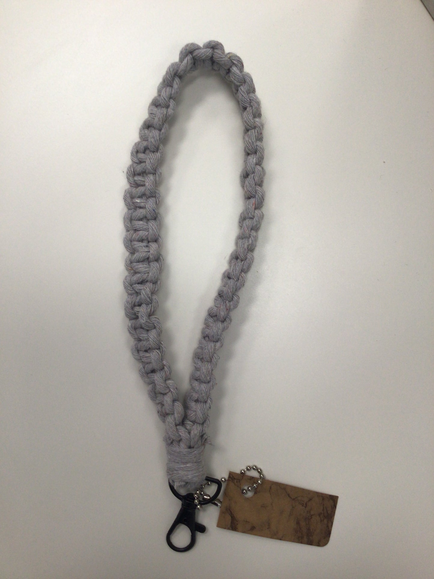 KH-15 Macrame Keychain (Light Grey)