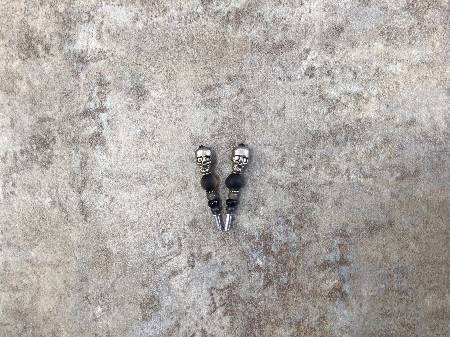 PEG-01 Black Skull Crib Peg
