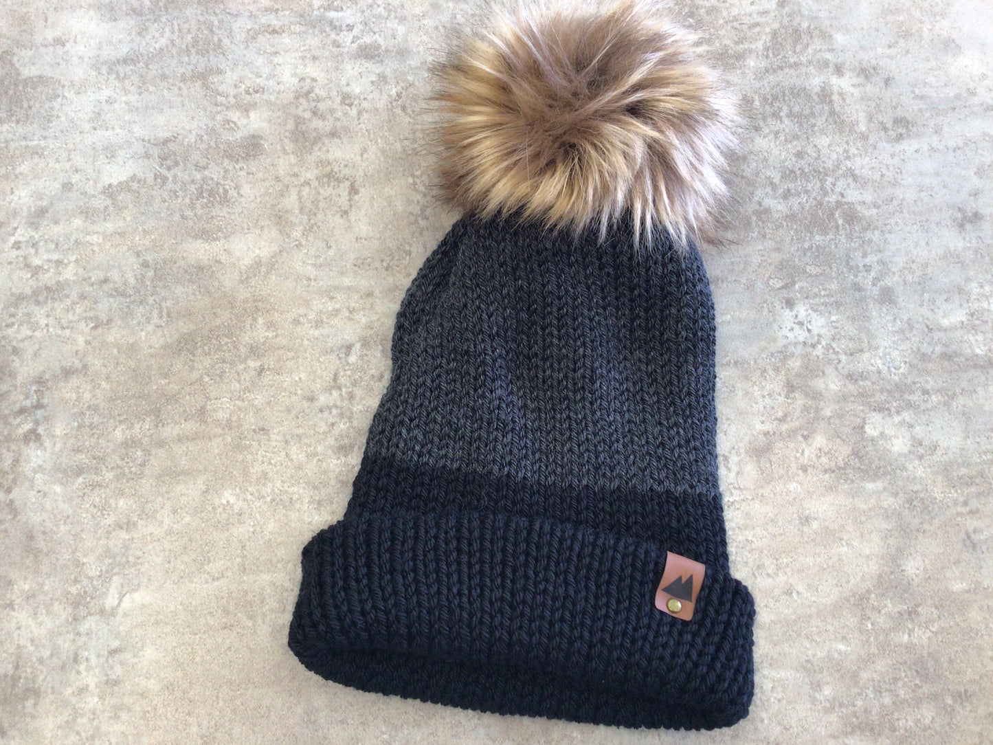 WRD-01 Adult Toque - Grey & Black