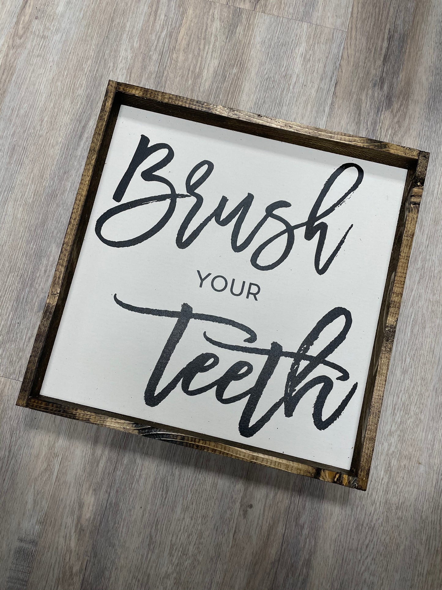 WRD-01 Brush your teeth