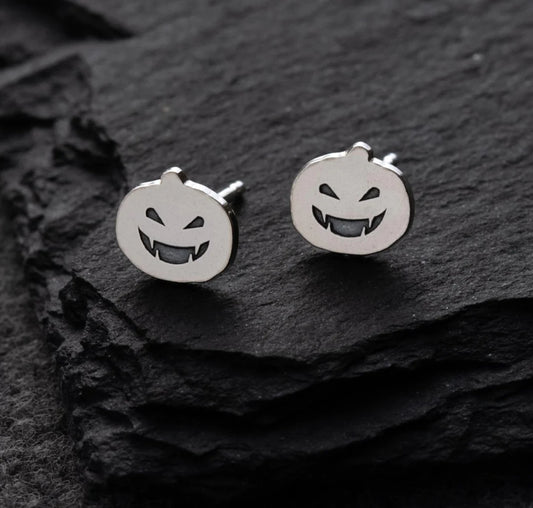 CC147- Sterling Jack O Lantern Studs