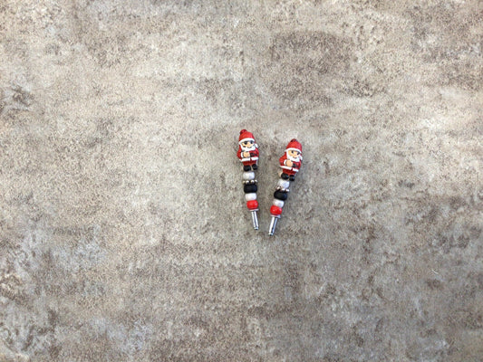 PEG-01 Santa Crib Pegs