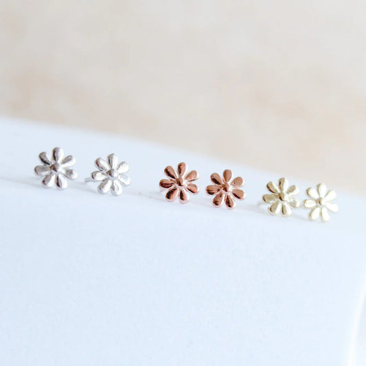 ST - Daisy Earrings