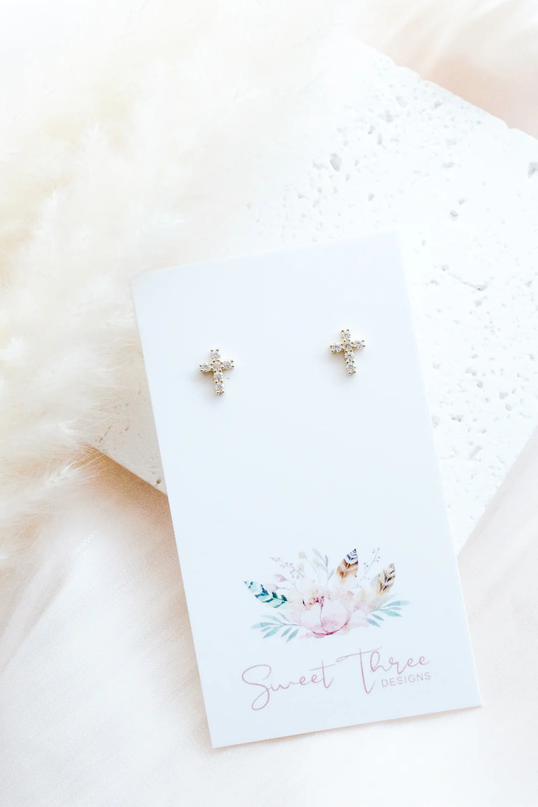 ST - Blessing Stud Earrings