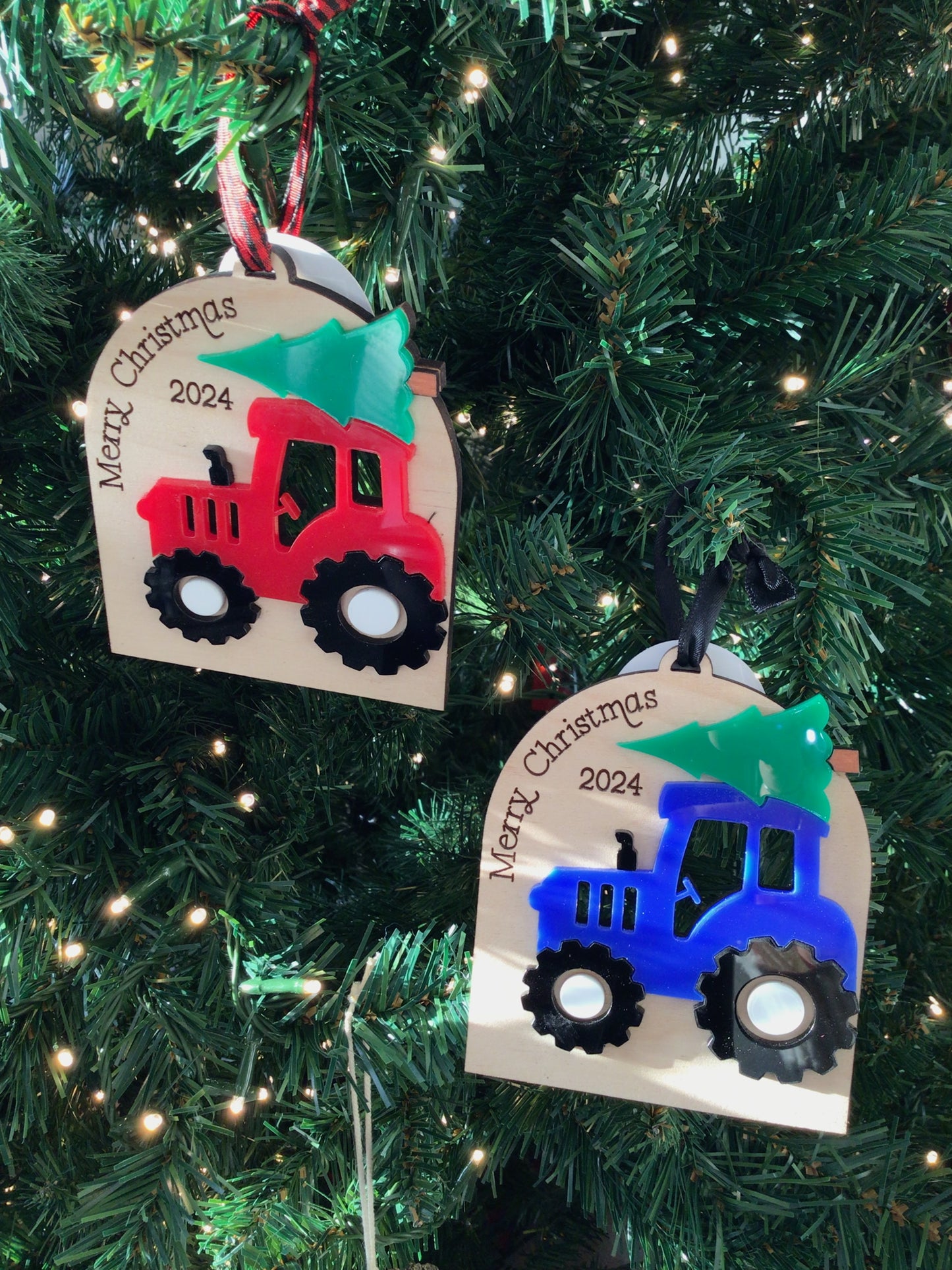 DAJ Tractor Ornament