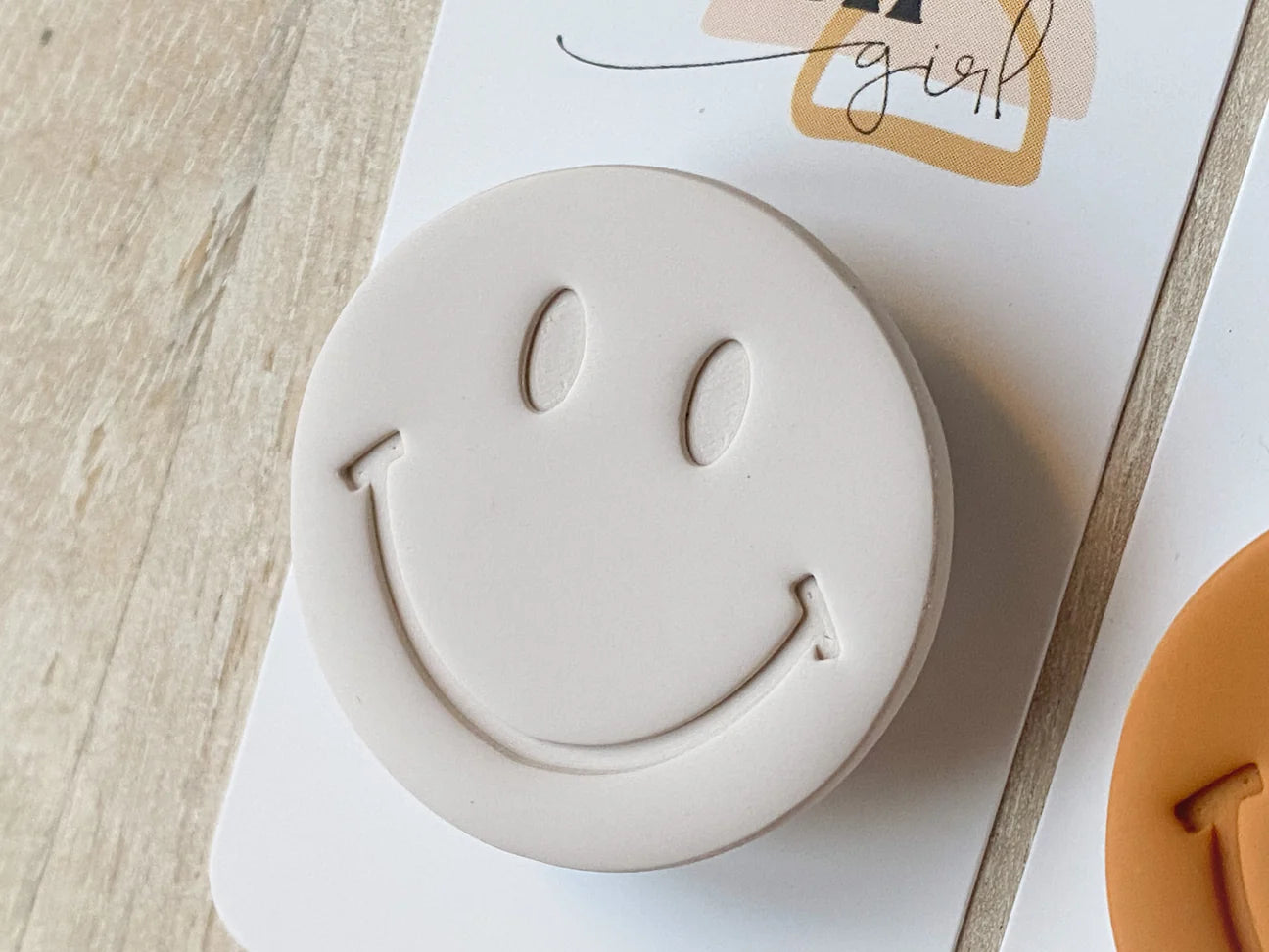 AG - Happy Face Phone Grips