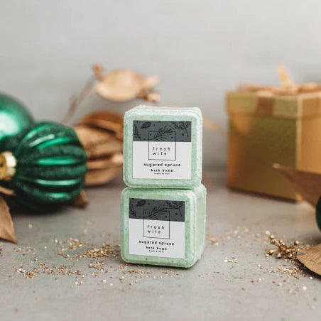FW Bath Bomb - Sugared Spruce