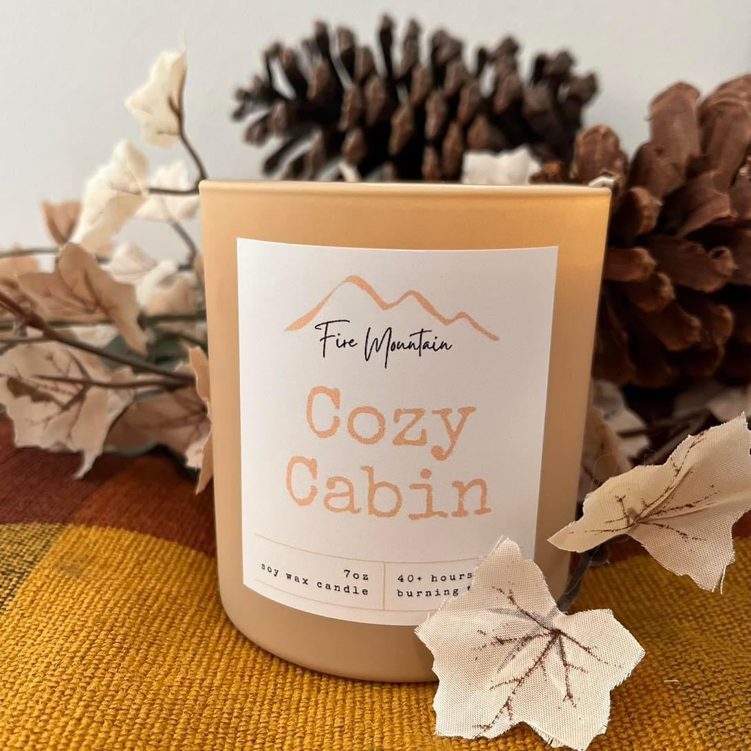 FM - Soy Wood Wick Candle - Cozy Cabin