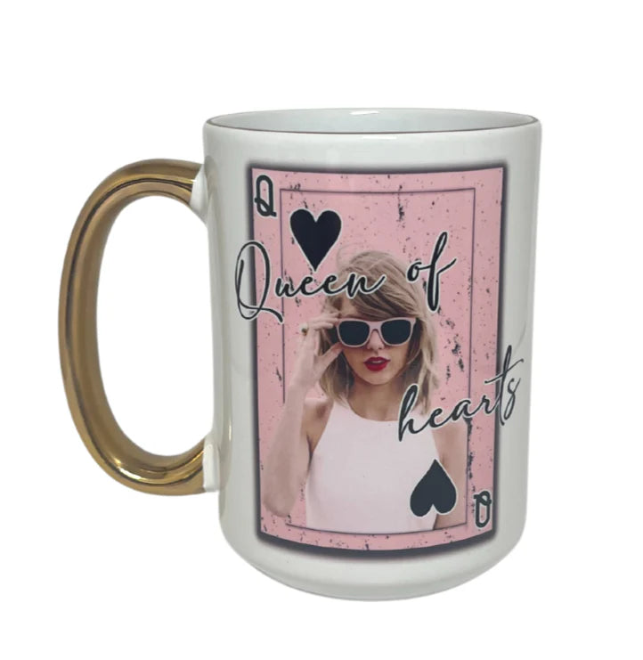 DWG1 - 15oz Mug Queen of hearts (White Handle)