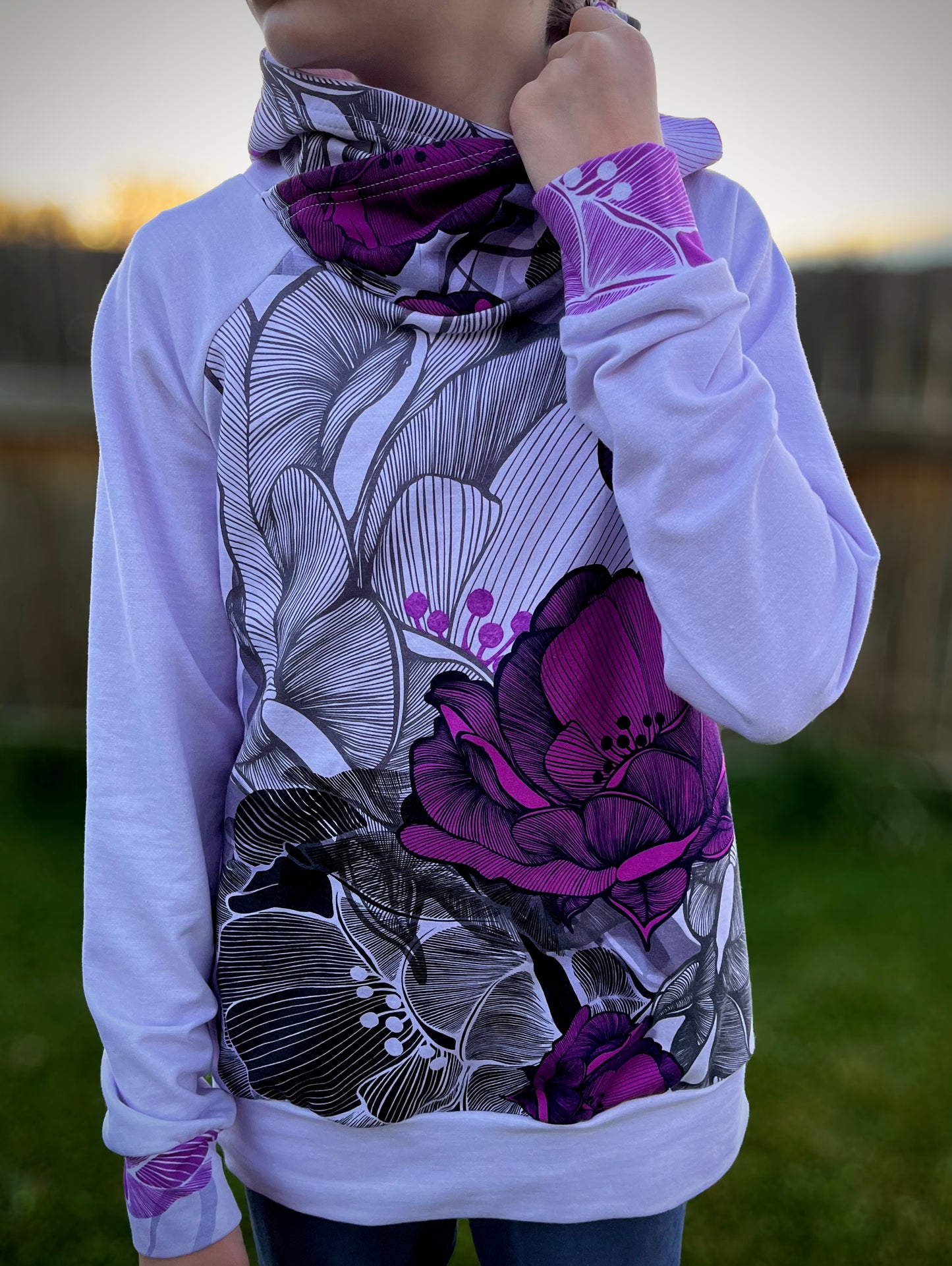 OAC Girls Hoodie - Purple Floral size 12