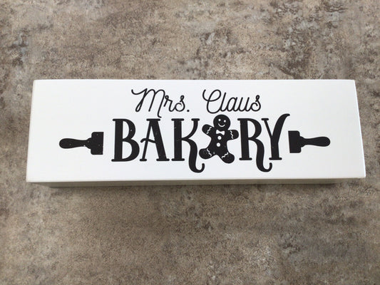 WHD Mini Block Mrs.Claus Bakery