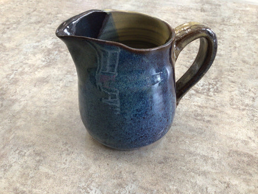 EPP - 2409 Pottery Creamer