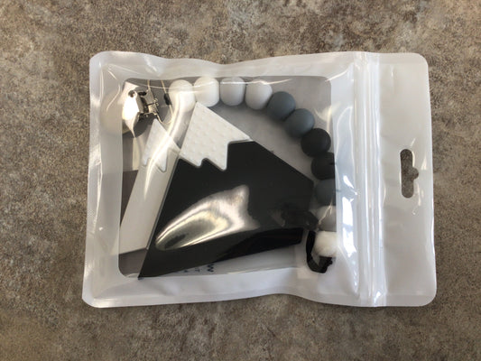 LBB - Teether Clip Mountains