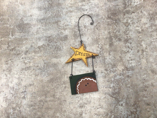 YE- Dream Gingerbread Ornament