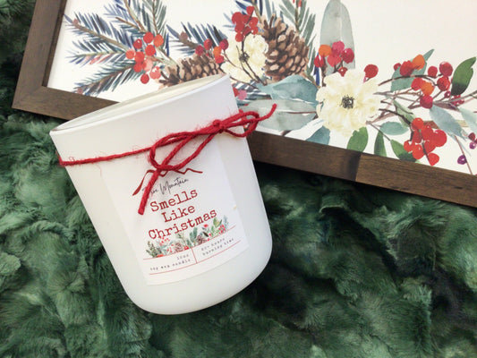 FM Smells Like Christmas 12 oz Candle