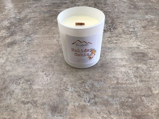 FM Holiday Cabin Candle