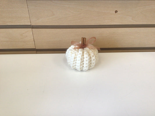 LM- crotchet Pumpkin