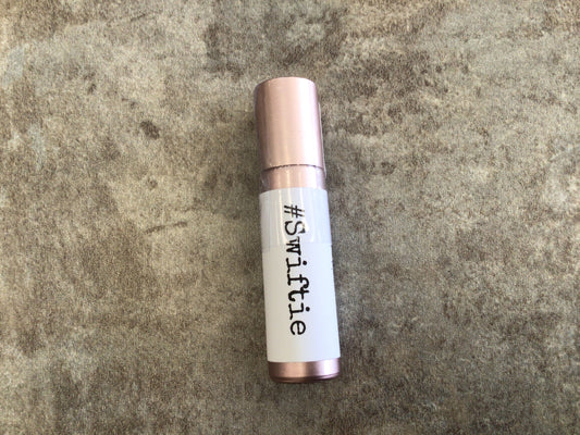 FM - Fragrance Roller #Swiftie