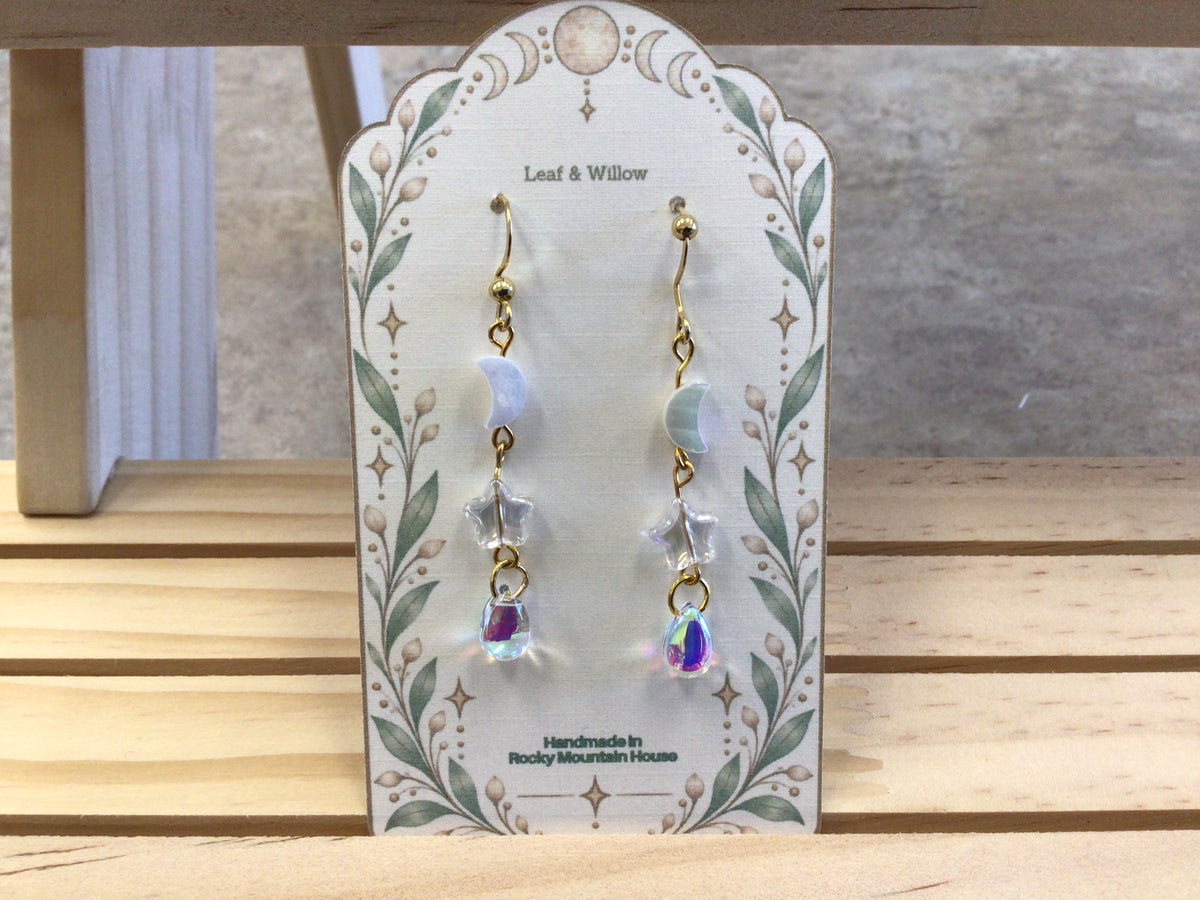 LAW-05 Earrings, moon and star