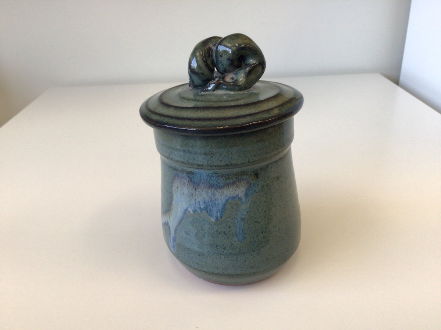 EPP-9608 Small Covered Jar