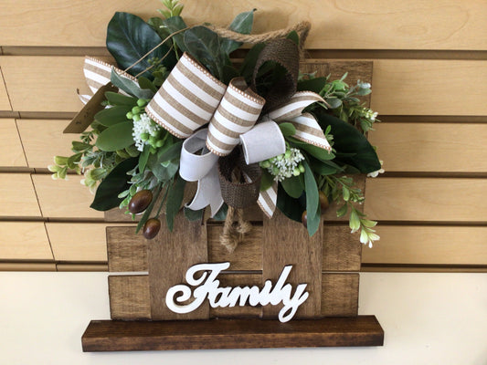 MKD - Wall Hanger Family