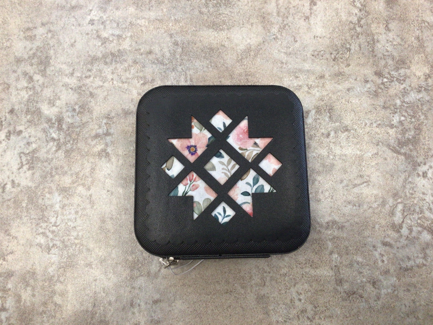 LAS - 19 Jewelry Case black