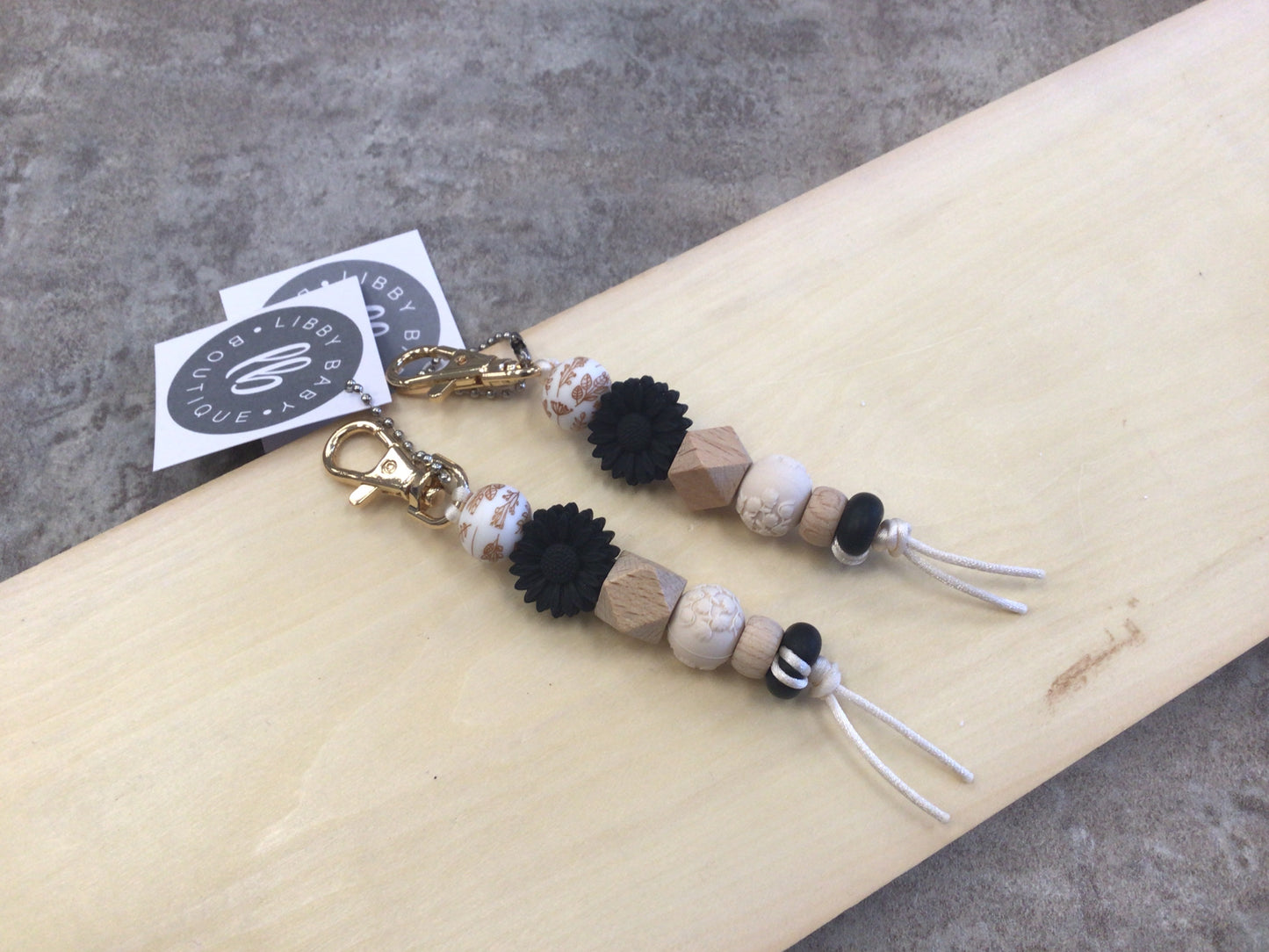 LBB-23 Keychain (Flower)