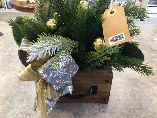 MKD - Xmas Drawer Shelf Decor