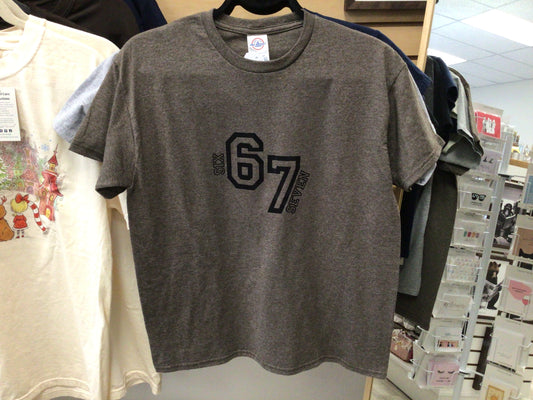 Youth “6 7” Tshirt XL brown