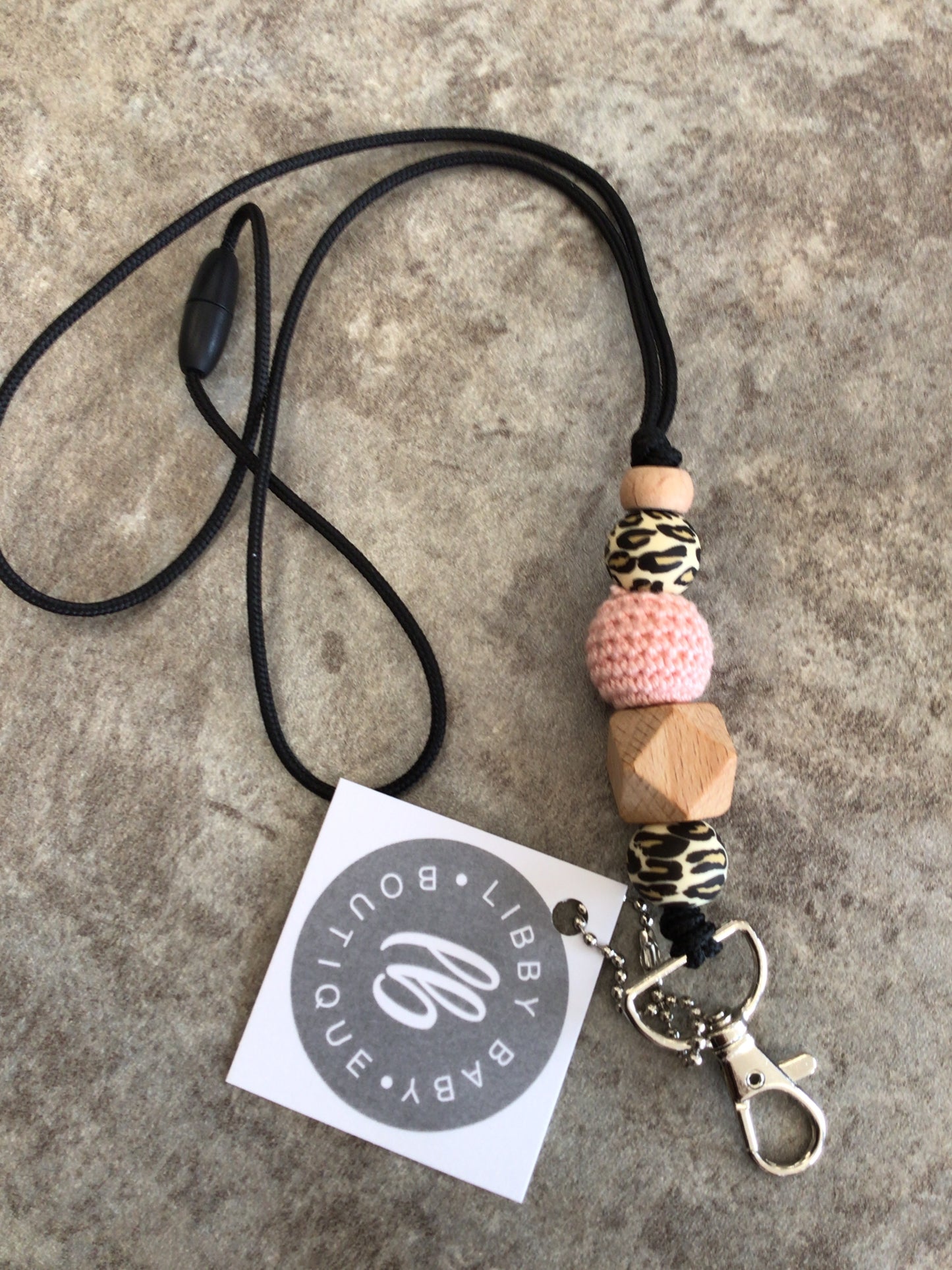 LBB-24 - Lanyard, Leopard Print/Pink