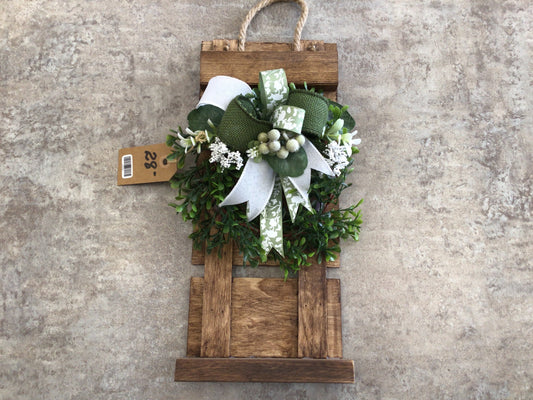 MKD - Wall Hanging Greenery