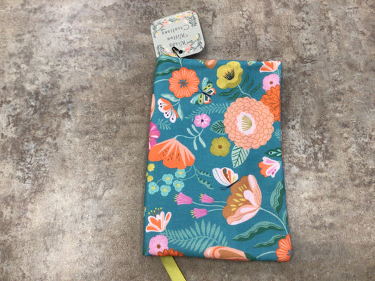 WWC-17 Mass market book cover floral