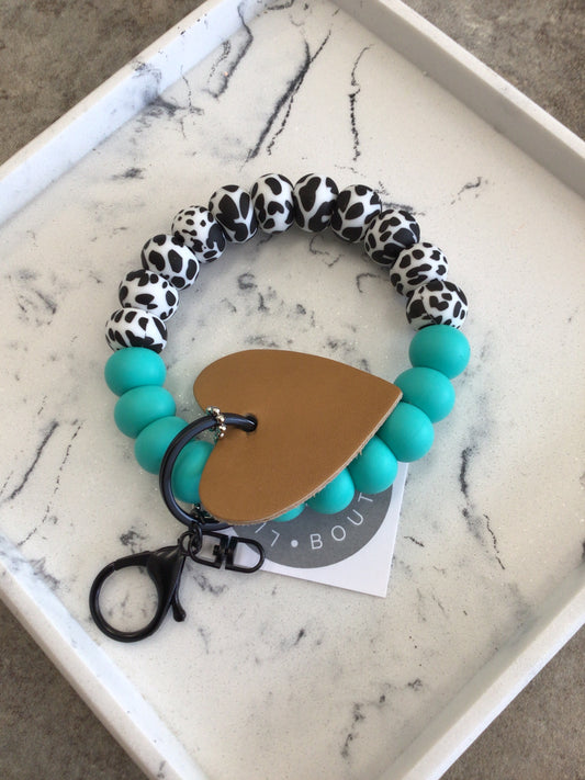 LBB-22 - Wristlet, Cow Print/Turquoise, Large Size