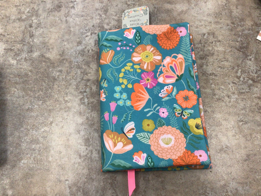 WWC-16 Trade book cover blue floral