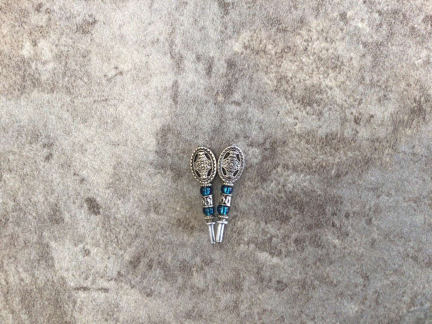 PEG - 01 Blue Beads Crib Pegs
