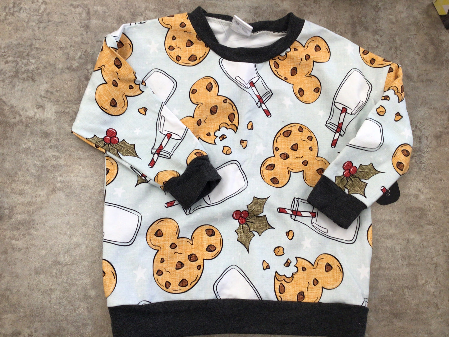 OAC - 4T Blue Christmas Mickey Long Sleeve