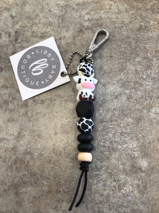 LBB-23 Keychain black/white cow