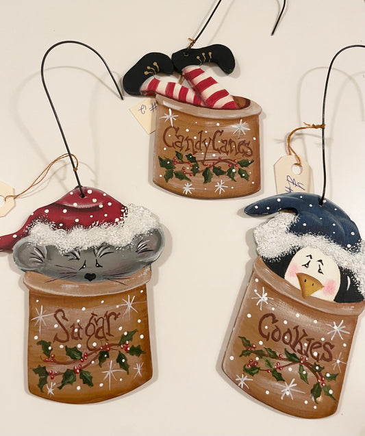 YE-12 Christmas Ornament