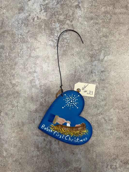 YE-33 Baby’s First Christmas Ornament