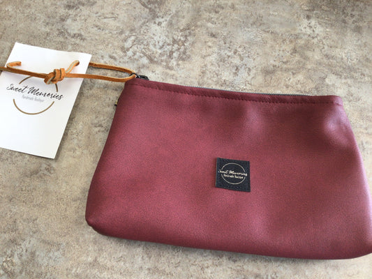 SWE-62 Burgundy Small Pouch