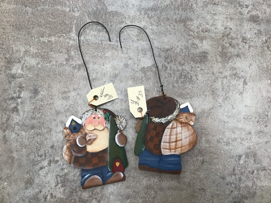 YE-06 Santa Ornament -Wooden hand painted